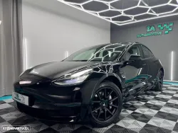 Tesla Model 3 Long-Range RWD