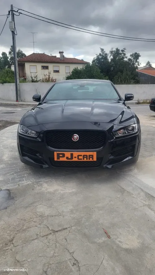 Jaguar XE