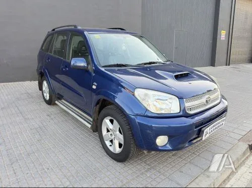 TOYOTA RAV-4 RAV-4 2.0D4-D Executive