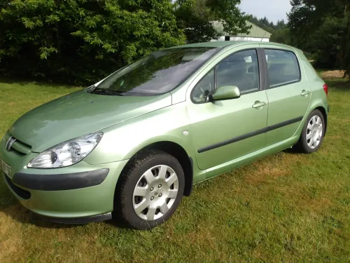 Peugeot 307 307 2.0 HDi - 110 XT Premium