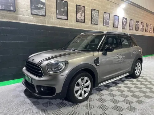 Mini Countryman 1.5 135 COOPER BVA