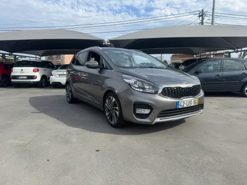 Kia Carens 1.7 CRDi ISG TX