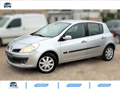 RENAULT CLIO 1.5 dCi - 85CH - Dynamique - GARANTIE 6/24 MOIS