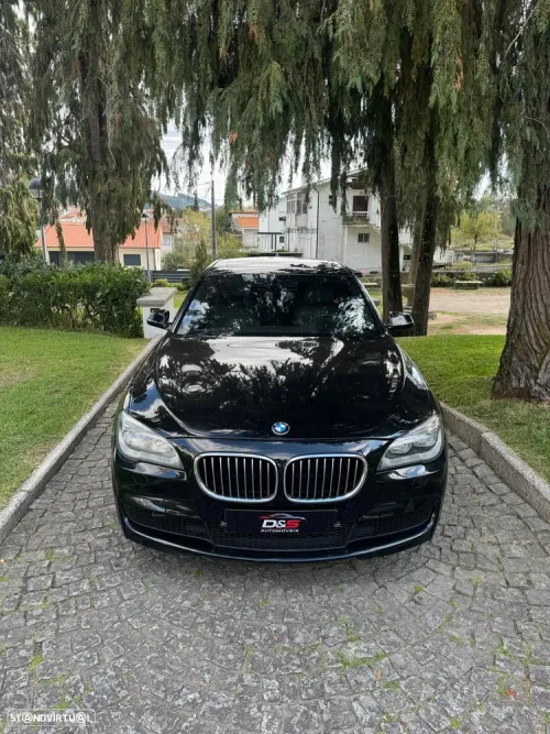 BMW 750 d xDrive Pack M