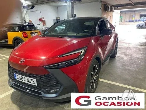 TOYOTA C-HR 1.8 Advance Hybrid 140