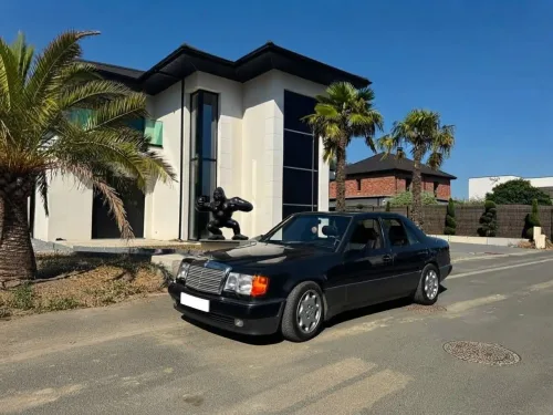 Mercedes-Benz 300 E 24S SportLine A