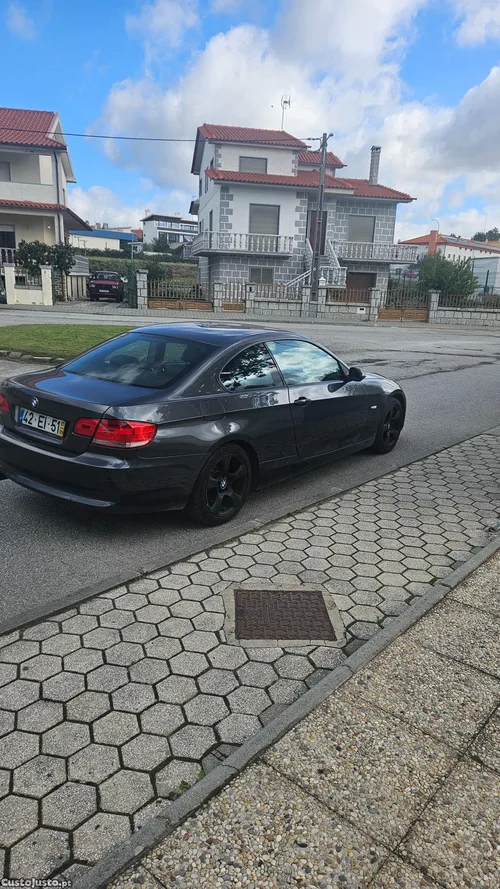 BMW 320 320 D coupe