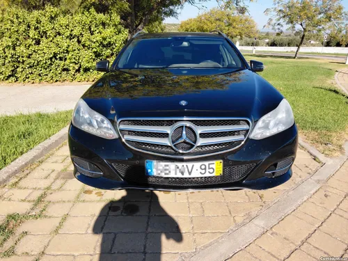 Mercedes-Benz E 220 E