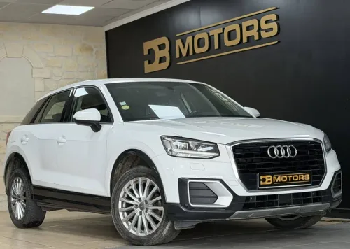Garantie 12 mois Audi Q2 1.6 L TDI 116 ch Business Line S tronic 7 | Apple CarPlay / Climatisation Automatique / Radar de Stationnement / Phares et Feux LED