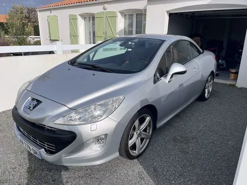 Peugeot 308 CC 1.6 THP 16V 200ch Féline