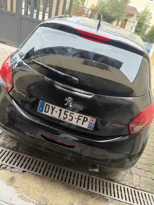 Peugeot 208 1.6 VTi 120ch BVM5 Allure