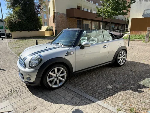 MINI Cooper D Cabrio