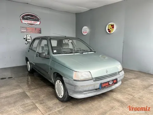 Renault Clio 1.4 75 RN BVA
