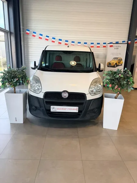 Doblo 1.6 Multijet 16v 105ch DPF Dynamic Faible kilometrage TVA RECUPERABLE