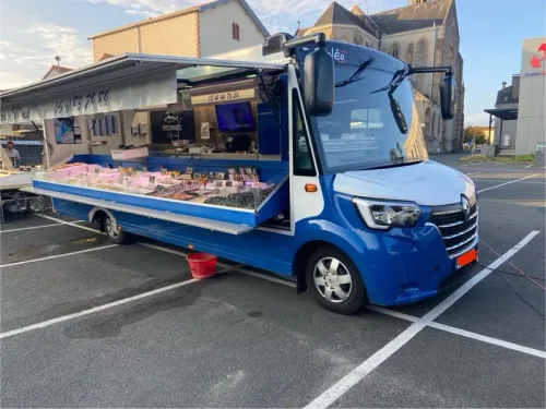 Camion panoramique poissonnerie