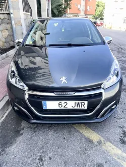 PEUGEOT 208 1.6BlueHDi Style 75