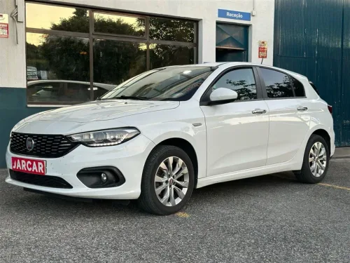 Fiat Tipo 1.3 M-Jet Lounge