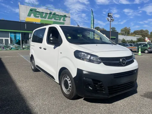Opel minibus 9 places