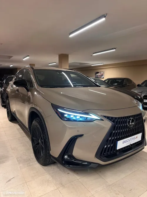 Lexus NX 450h+