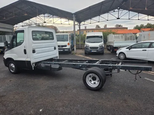 Iveco daily 35-150 3l hpi 150 cv (sans ad blue) chassis nu clim